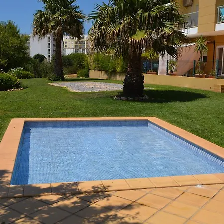 Arade بورتيماو